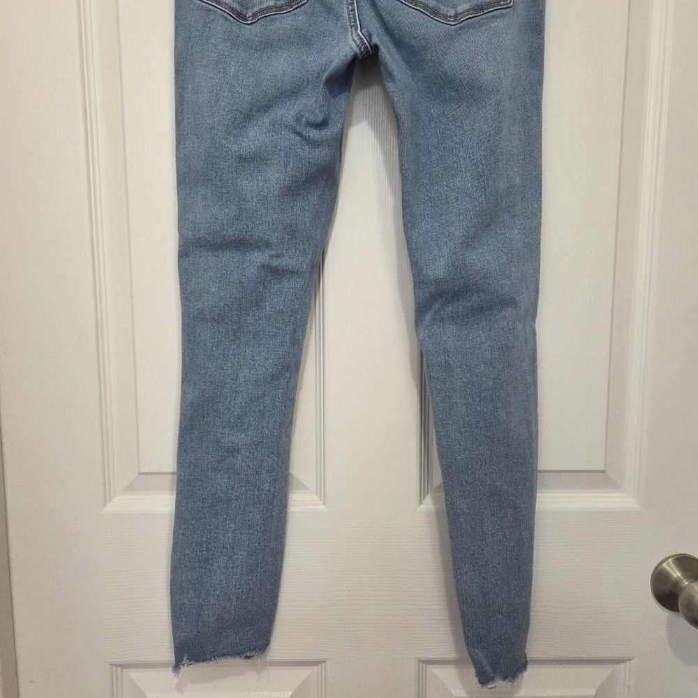 American Eagle Next Level Stretch Super High Rise Ripped Jegging Size 4 Regular - Picture 8 of 14